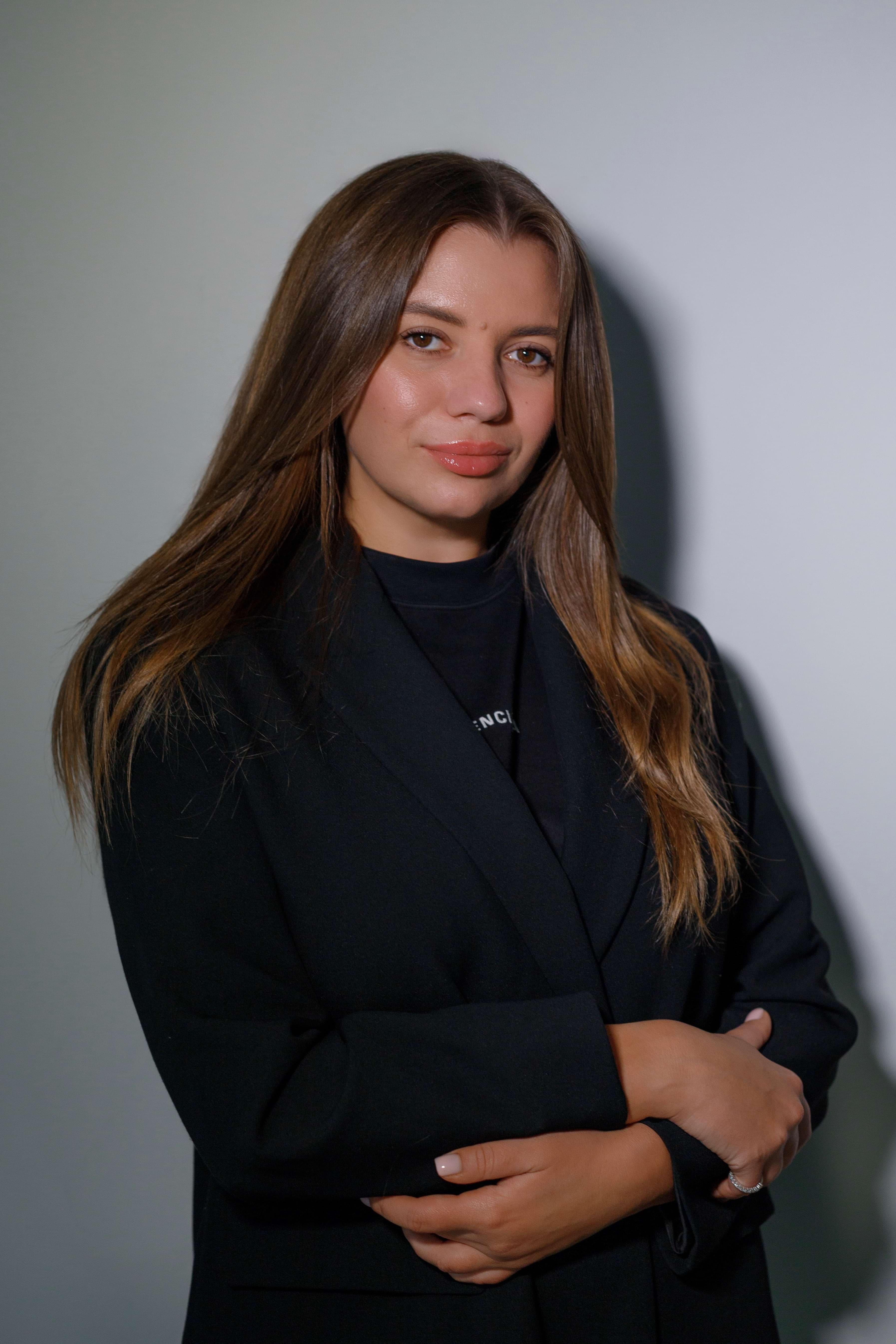Яна Фоменко - суддя в другому складі в номінаціях нарощування волосся | Турція